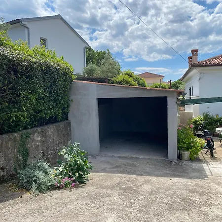 Franjo * Малинска