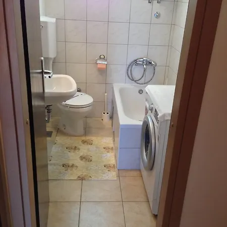 Franjo * Малинска